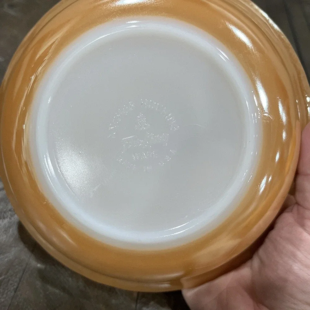 Fire‎ King Peach Luster Ware Laurel Leaf Serving Bowl 8